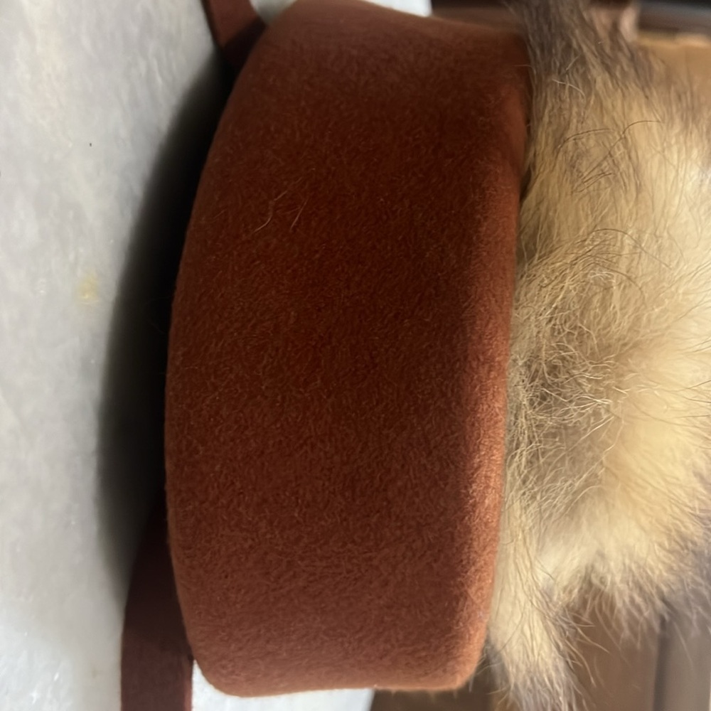 Lancaste Vintage Fur Hat - Picture 6 of 6